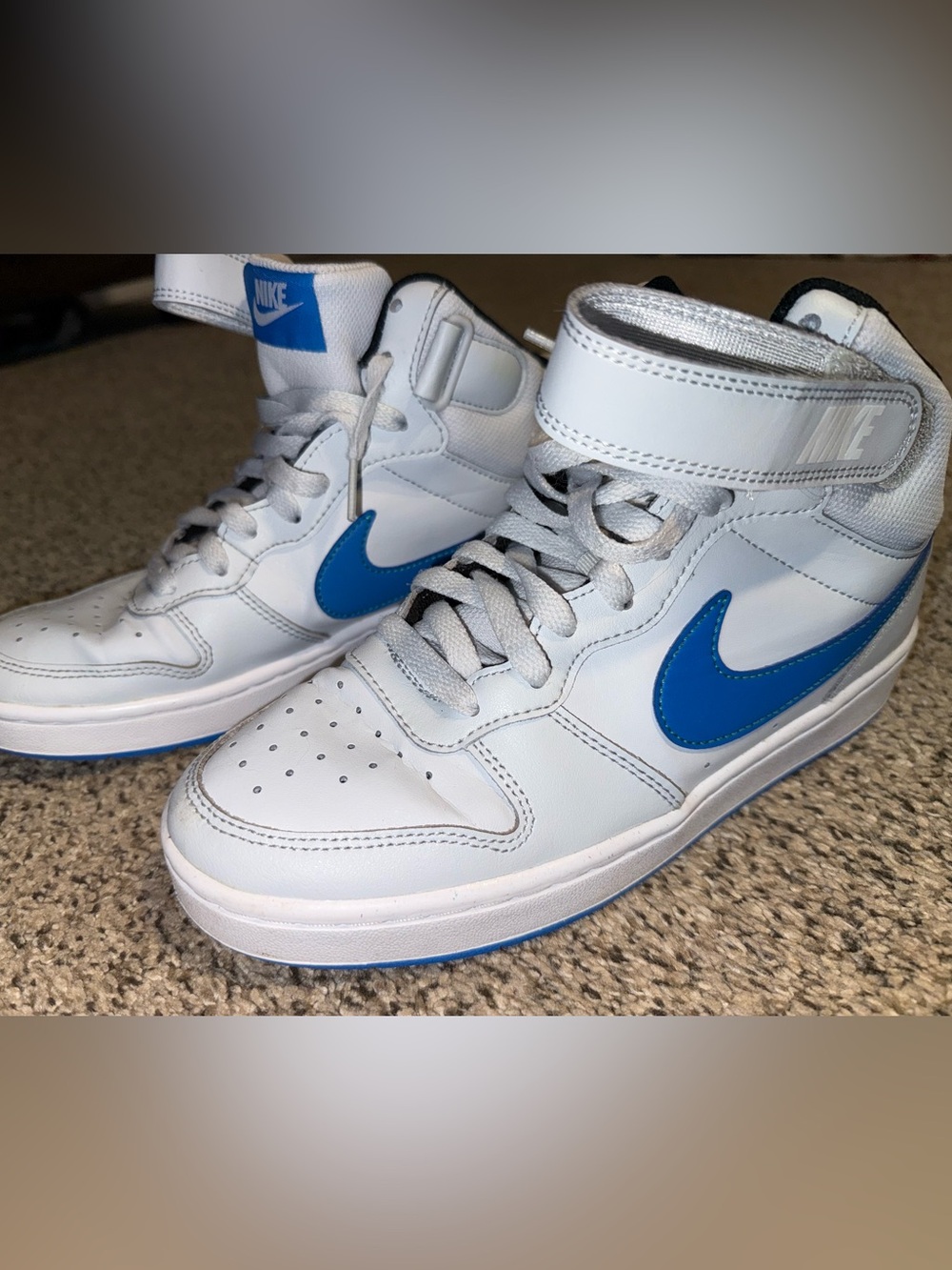 NIKE Court Borough Mid 2'Grey
Light Blue' size US 6.5 youth, women’s 7.5